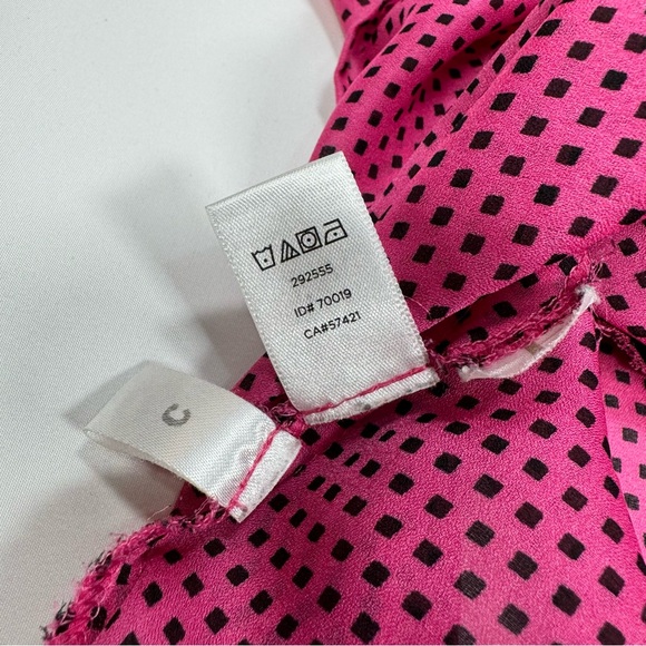 Ann Taylor Loft Women's Four Button Ruffle Blouse XS Shirt Top Pink Posh Stylish - Picture 5 of 5